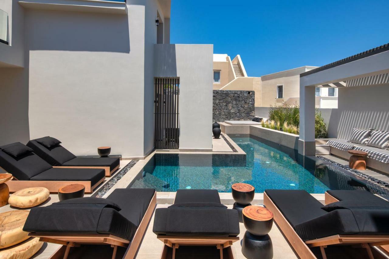 Uma Ray Suites Fira  Exterior foto